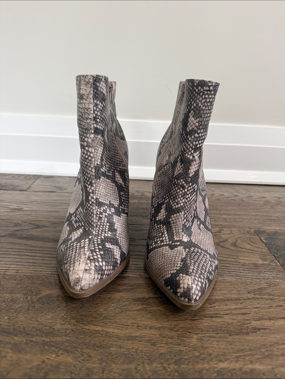 Carlos Santana Taupe and Gray Snake-Embossed Pointed Ankle Boots - Picture 2 of 6